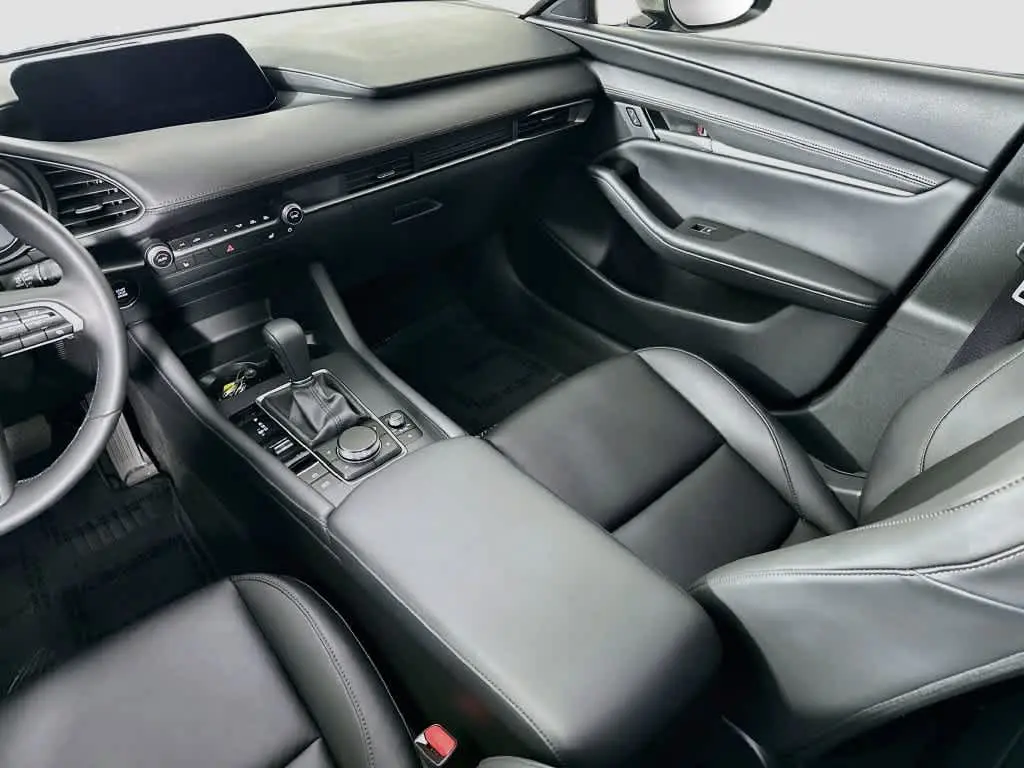 2026 MAZDA MAZDA3 - $24,427