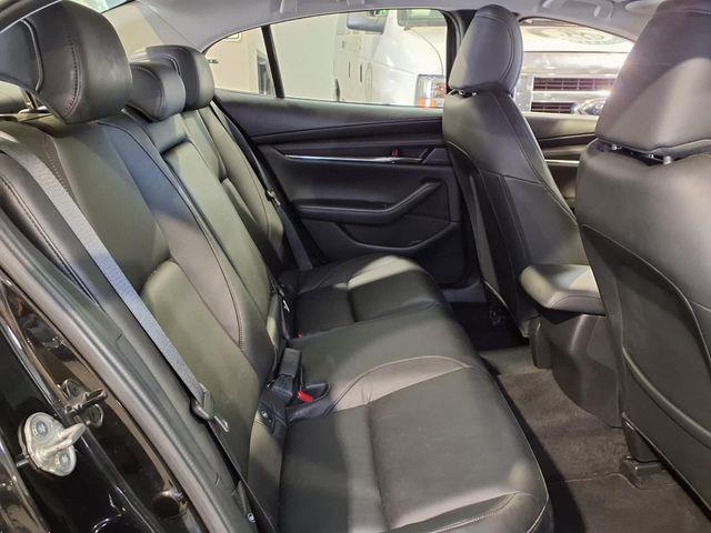 2025 MAZDA MAZDA3 - $20,677
