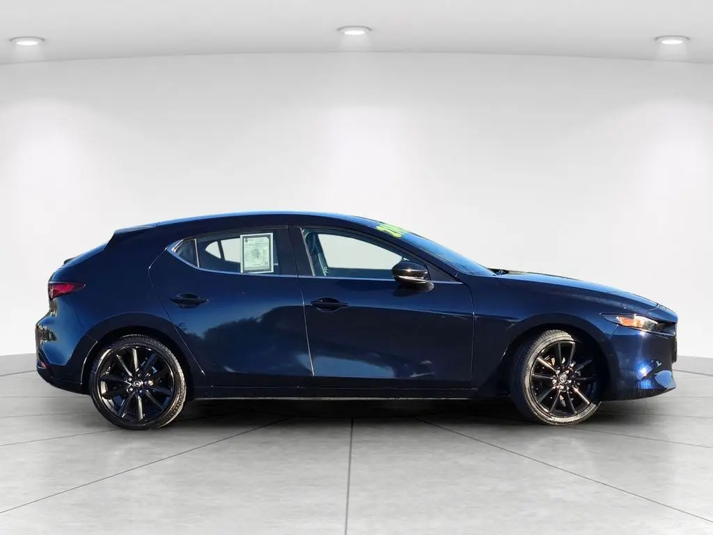 2024 MAZDA MAZDA3 - $18,376