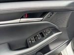 2025 Mazda3 Hatchback Thumbnail 24