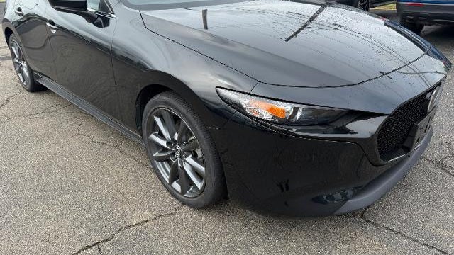 Preowned 2022 Mazda Mazda3 Hatchback Preferred for Sale