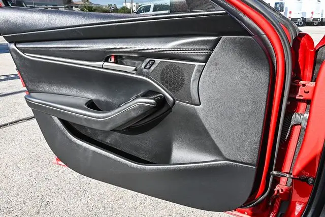2023 MAZDA MAZDA3 - $23,488