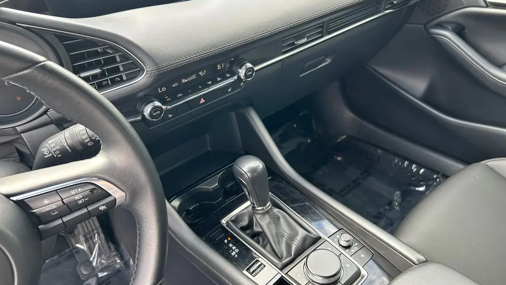 2024 Mazda Mazda3 Hatchback 2.5 S Preferred