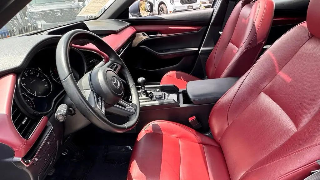 2023 Mazda Mazda3 Hatchback 2.5 S Premium