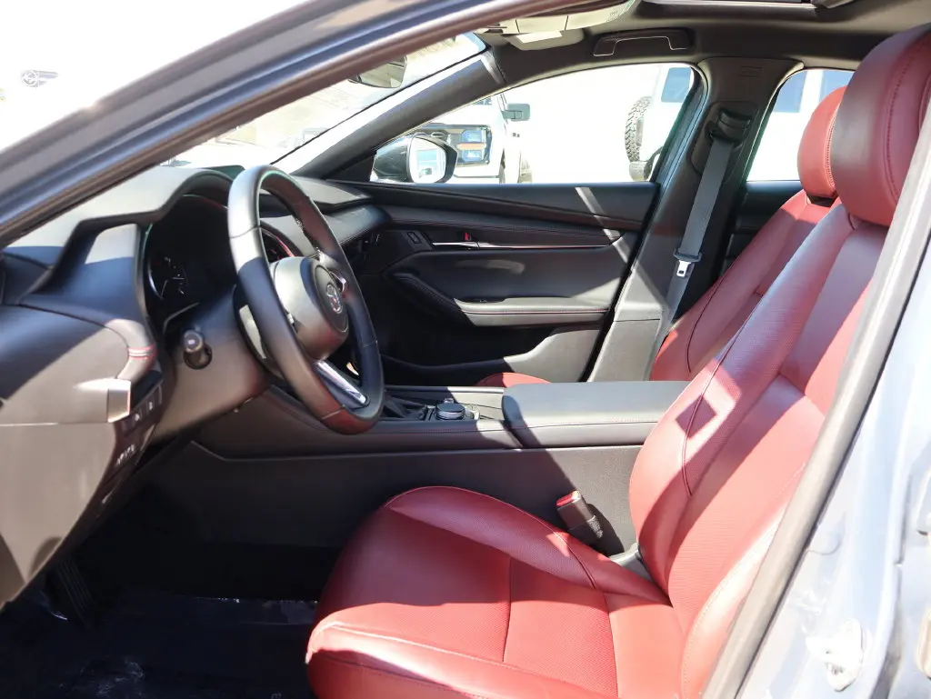 2026 MAZDA MAZDA3 - $26,675