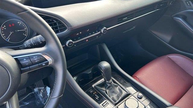 2024 Mazda Mazda3 Hatchback 2.5 S Carbon Edition