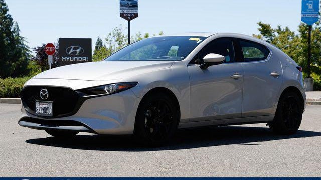 Preowned 2022 Mazda Mazda3 Hatchback Premium for Sale