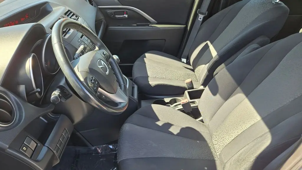 2012 Mazda Mazda5 Touring