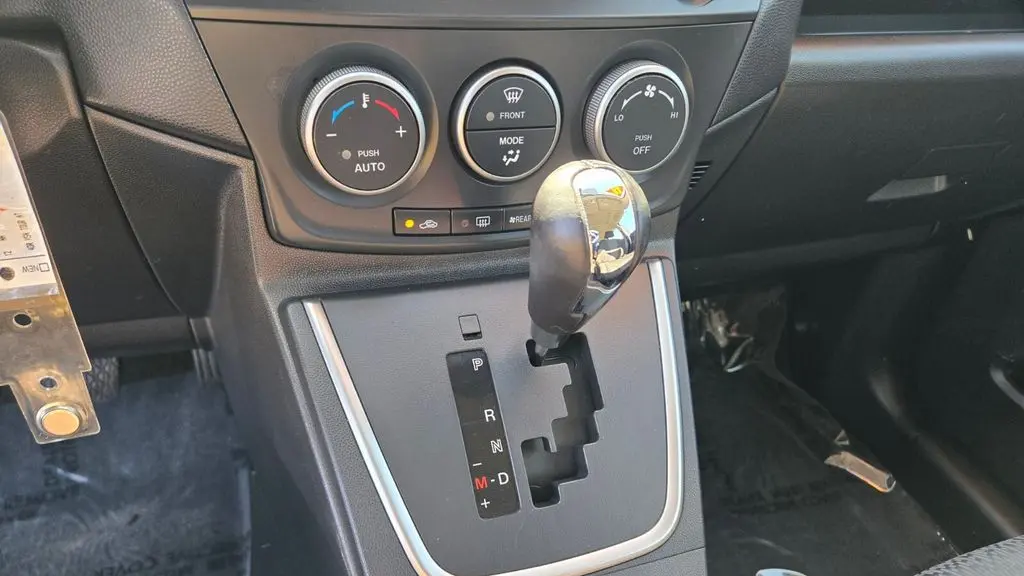 2012 Mazda Mazda5 Touring