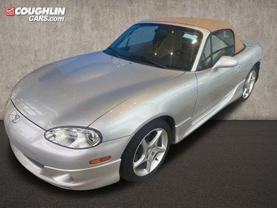 2001 Mazda MX-5 Miata 2DR Roadster