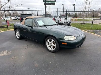 Photo of a 1999 Mazda MX-5 Miata 2DR Convertible for sale