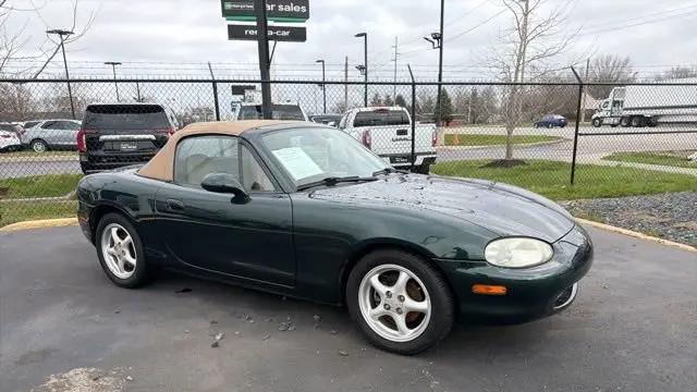 1999 Mazda MX-5 Miata Base
