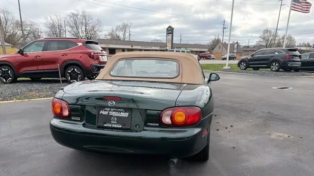 1999 Mazda MX-5 Miata Base