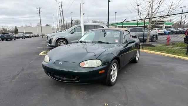 1999 Mazda MX-5 Miata Base