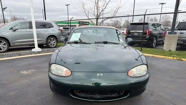 1999 Mazda MX-5 Miata Base