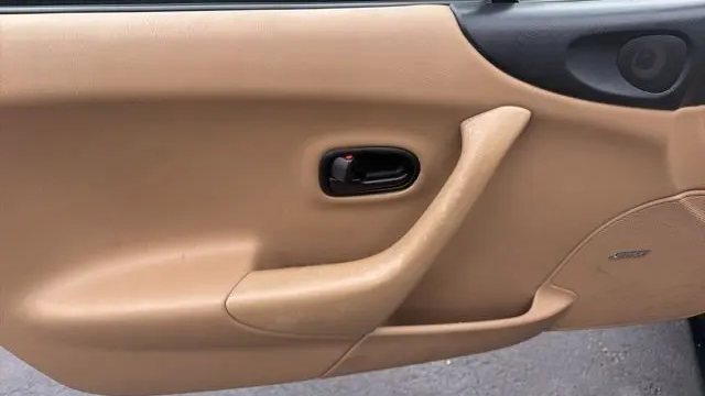 1999 Mazda MX-5 Miata Base