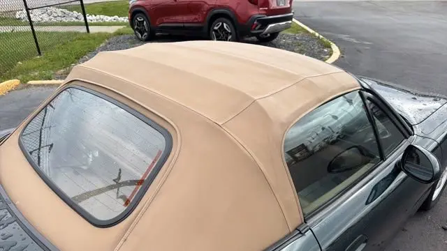 1999 Mazda MX-5 Miata Base