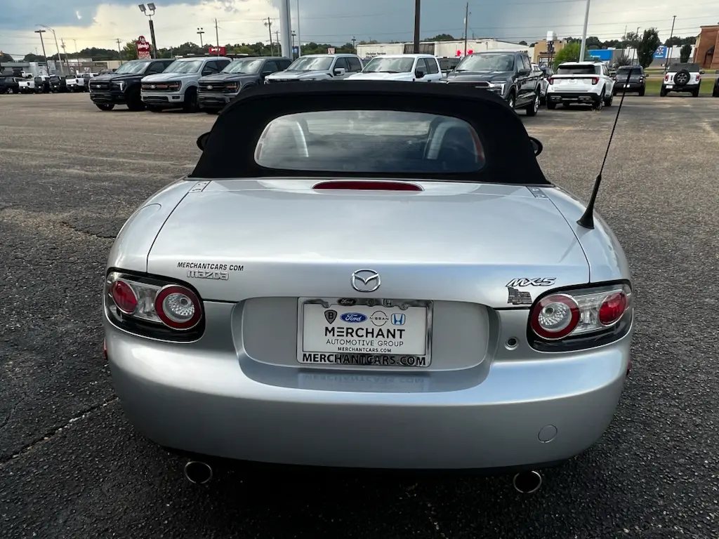 2007 MAZDA MX-5 - $11,885