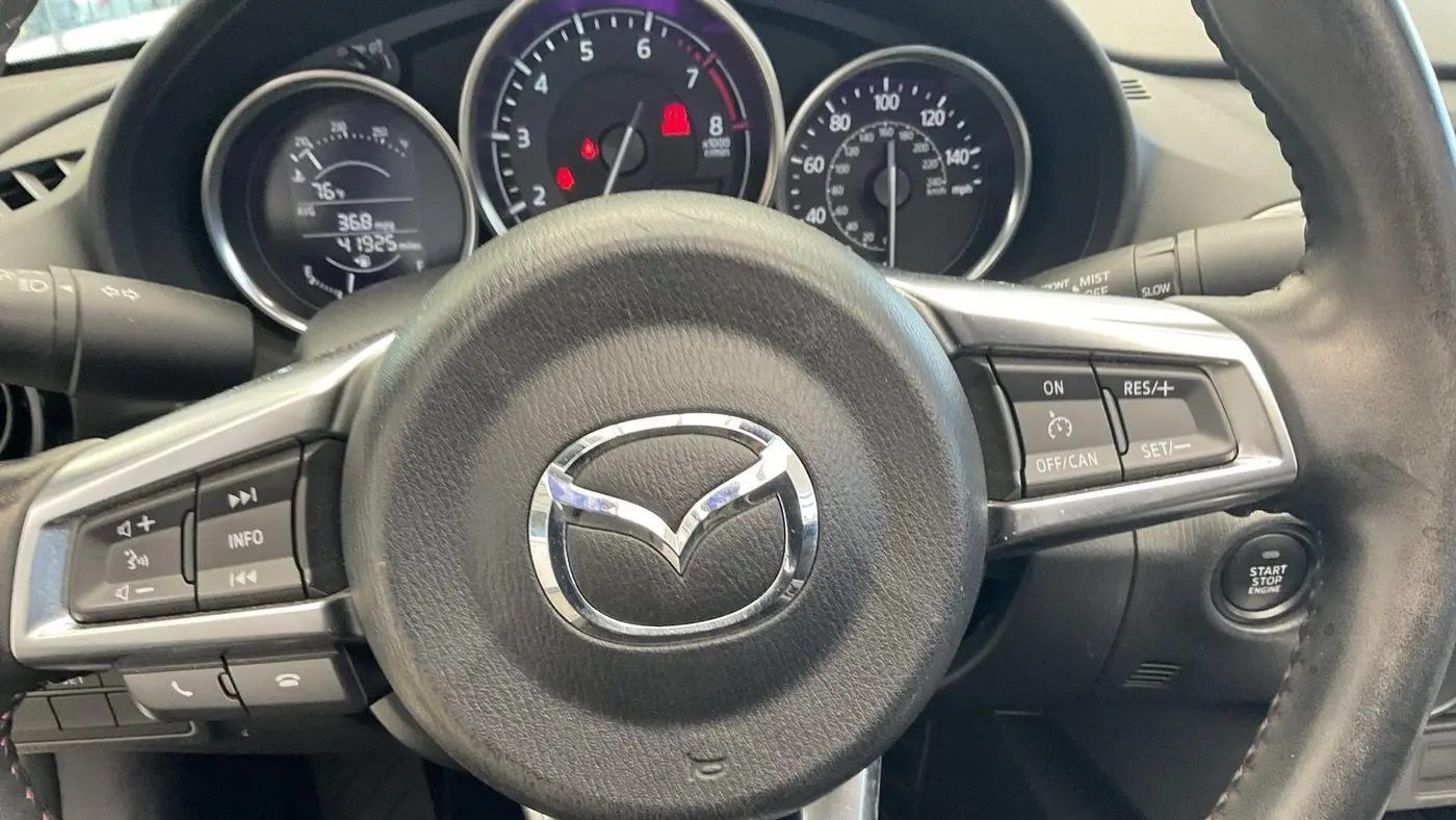 2016 Mazda MX-5 Miata Sport