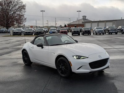 2024 Mazda MX-5 Miata Club 2DR Convertible
