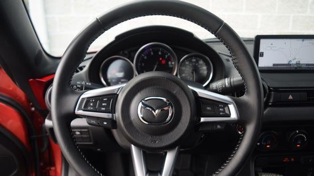 2025 Mazda MX-5 Miata Club