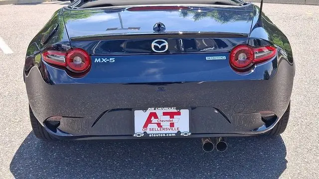 2025 Mazda MX-5 Miata Club