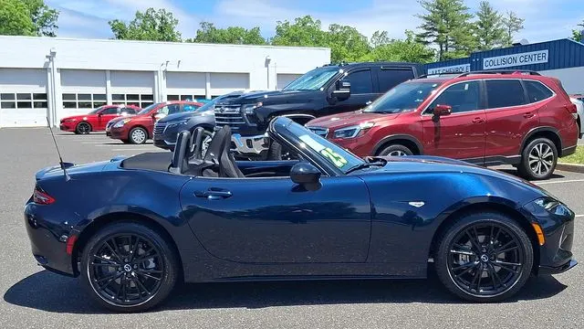 2025 Mazda MX-5 Miata Club