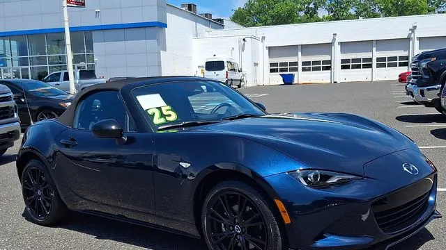 2025 Mazda MX-5 Miata Club