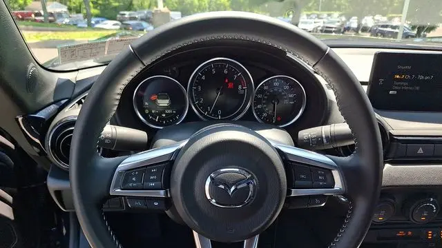 2025 Mazda MX-5 Miata Club