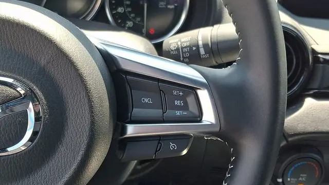 2025 Mazda MX-5 Miata Club