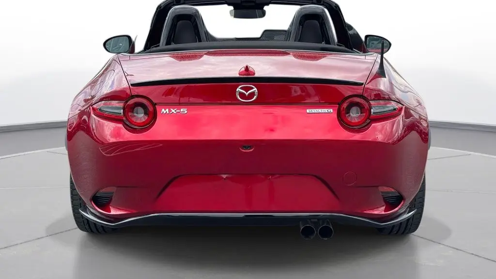 2025 Mazda MX-5 Miata Club