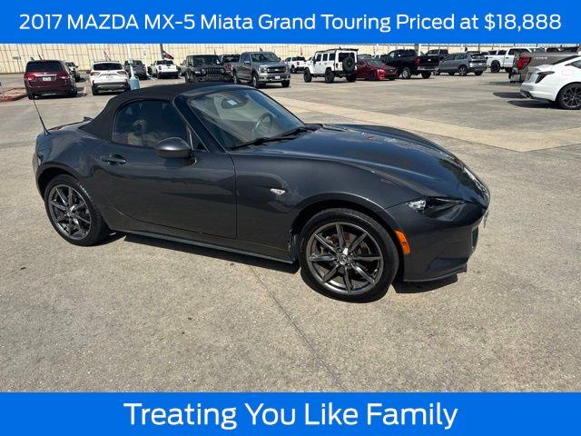2017 MAZDA MX-5