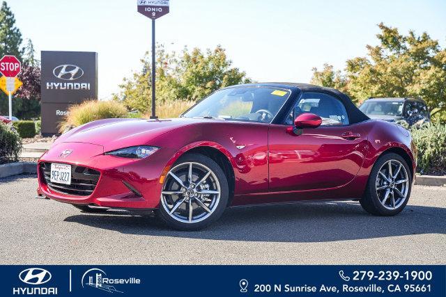 2022 MAZDA MX-5