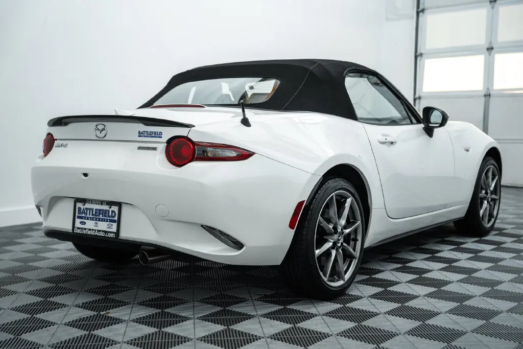 2023 MAZDA MX-5 - $29,500