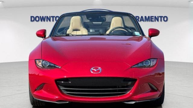 2016 Mazda MX-5 Miata Grand Touring