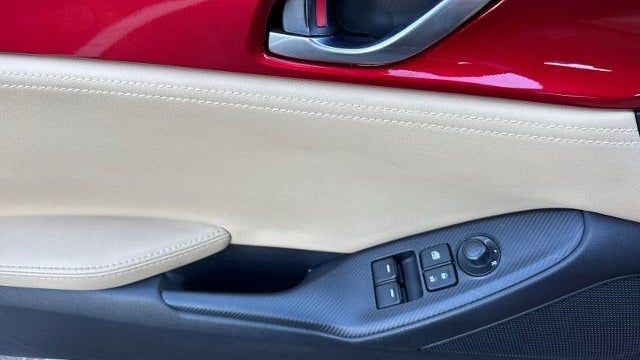 2016 Mazda MX-5 Miata Grand Touring