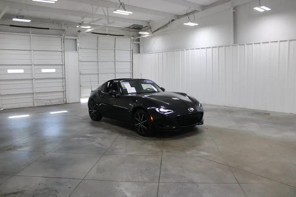 2025 MAZDA MX-5 - $27,998
