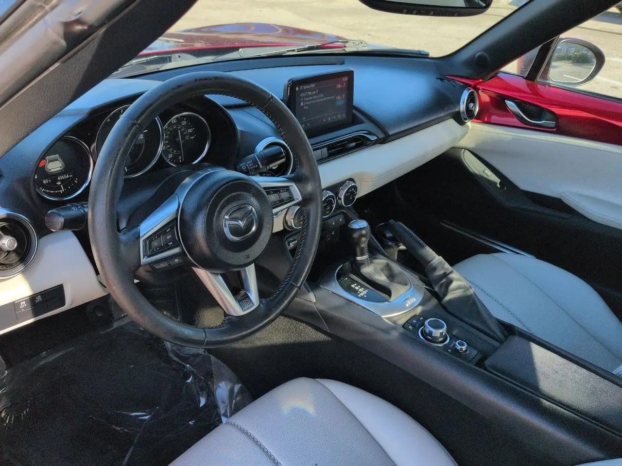 2021 MAZDA MX-5 - $27,106