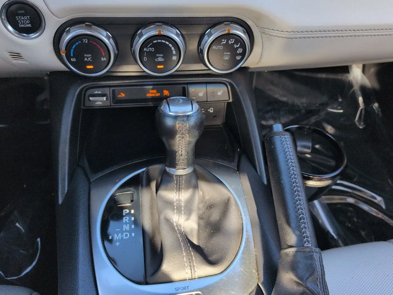 2021 MAZDA MX-5 - $27,106