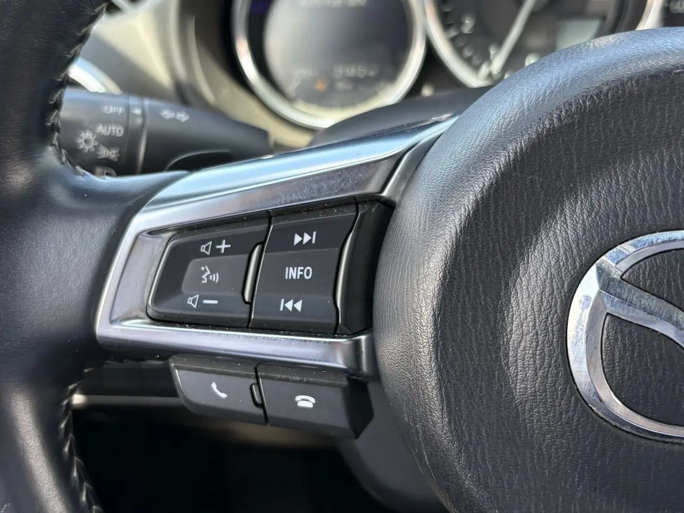 2023 MAZDA MX-5