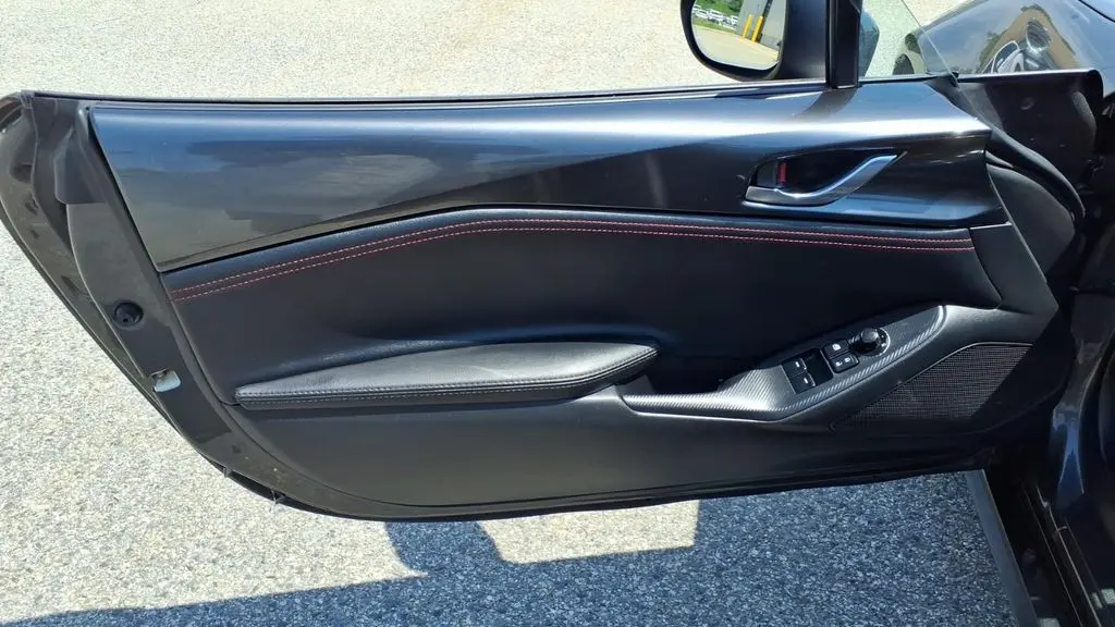 2017 Mazda MX-5 Miata RF Grand Touring