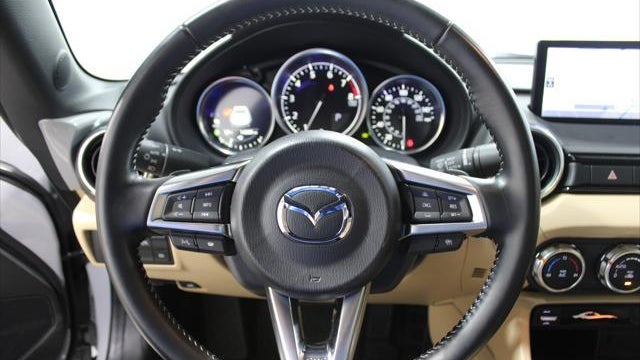 2024 Mazda MX-5 Miata RF Grand Touring