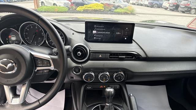 2025 Mazda MX-5 Miata RF Grand Touring