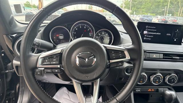 2025 Mazda MX-5 Miata RF Grand Touring