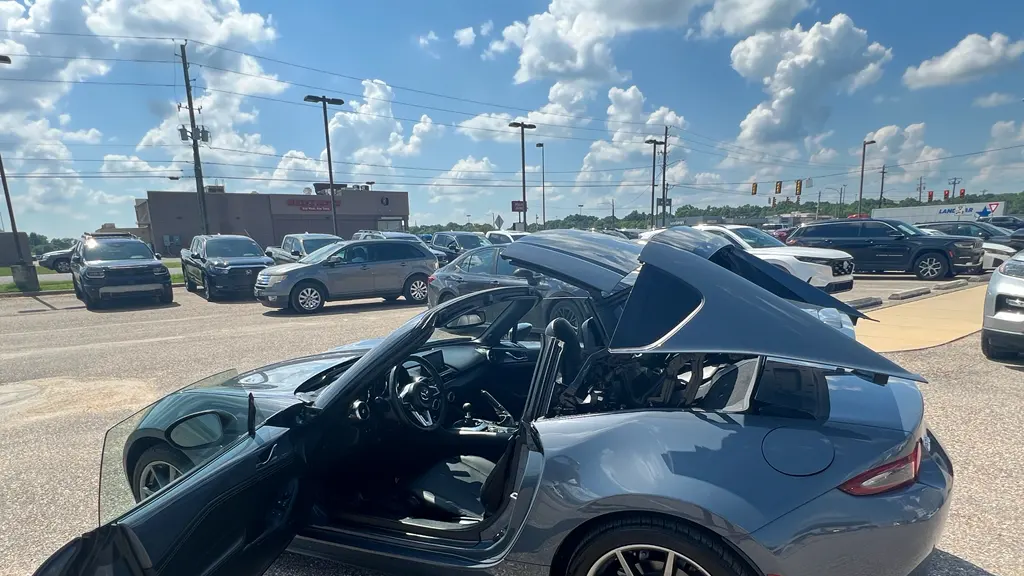 2020 Mazda MX-5 Miata RF Grand Touring