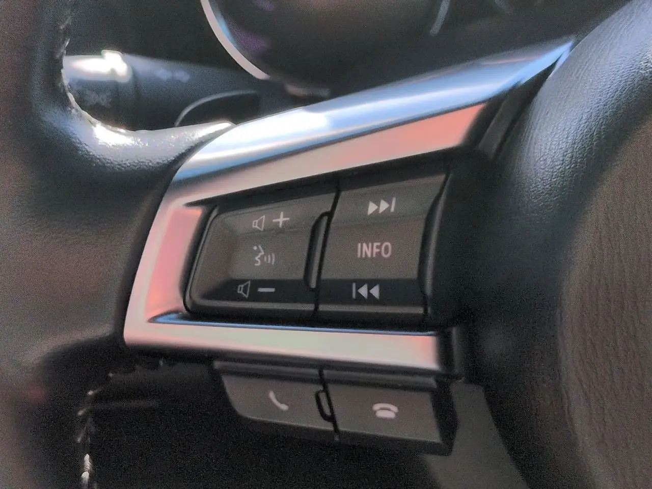 2021 MAZDA MX-5 - $27,514