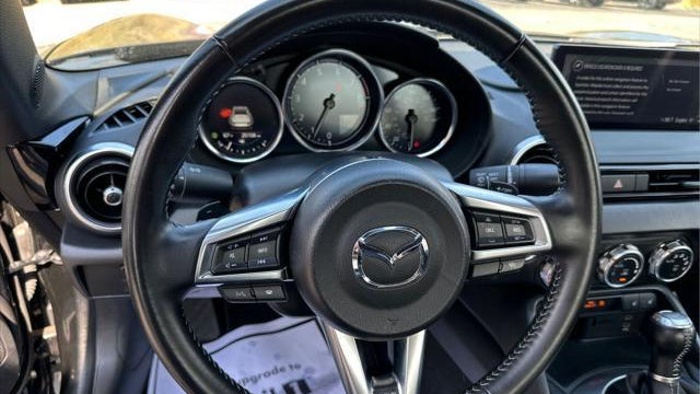2025 Mazda MX-5 Miata RF Grand Touring