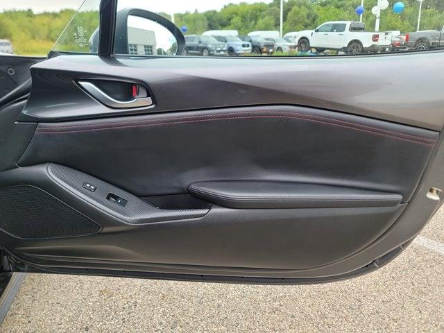 2017 MAZDA MX-5