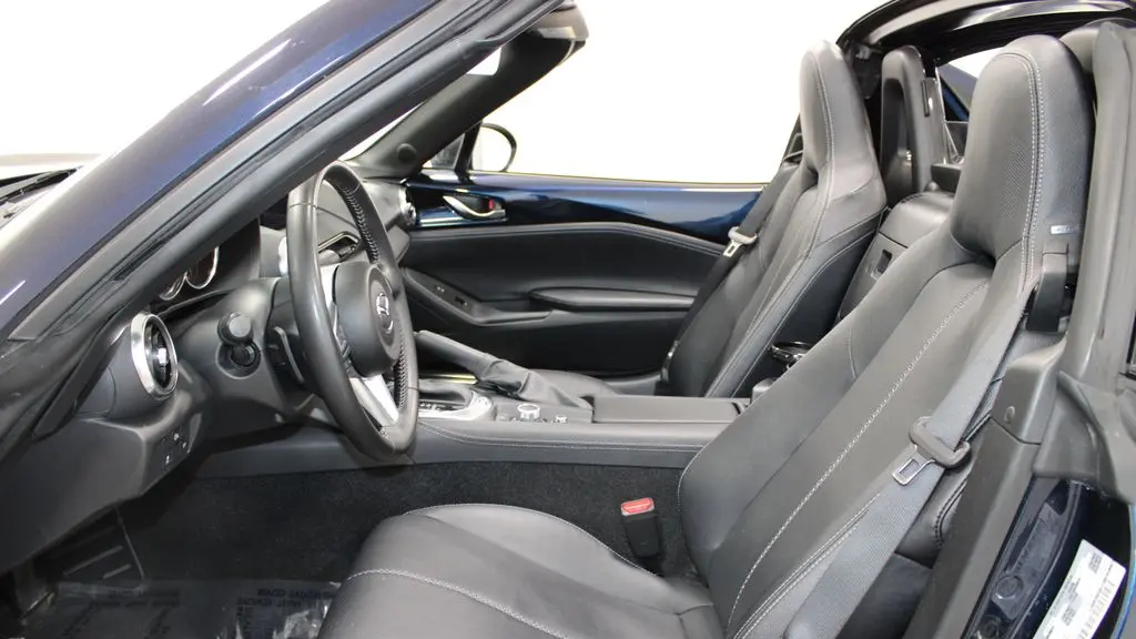 2025 Mazda MX-5 Miata RF Grand Touring