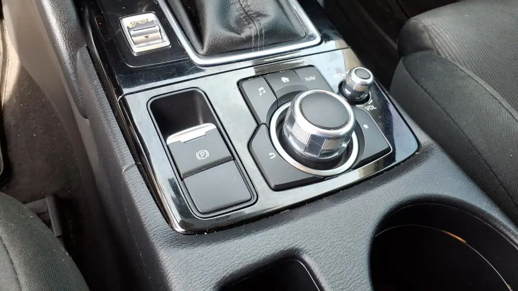 2016 Mazda CX-5 Sport